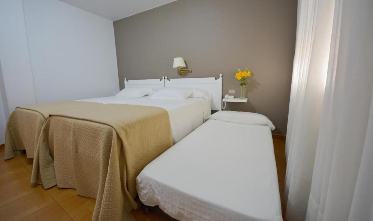 Hotel Jucamar Cangas do Morrazo Luaran gambar